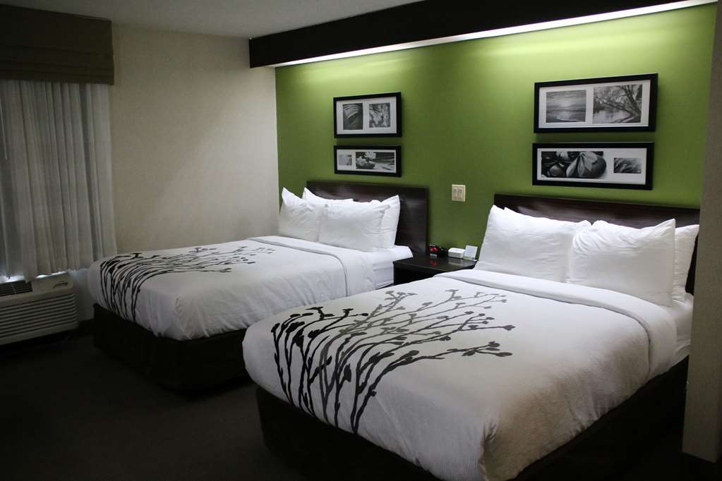Sleep Inn near Great Lakes Naval Base - photo 20