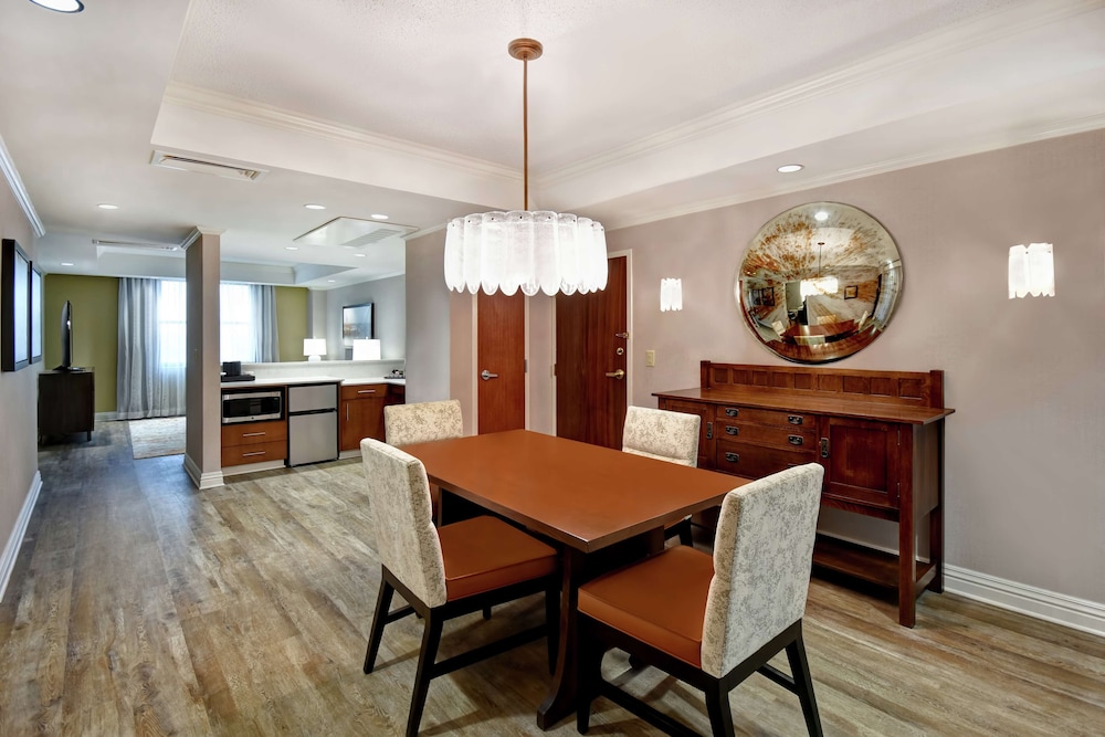 Embassy Suites Little Rock - photo 35