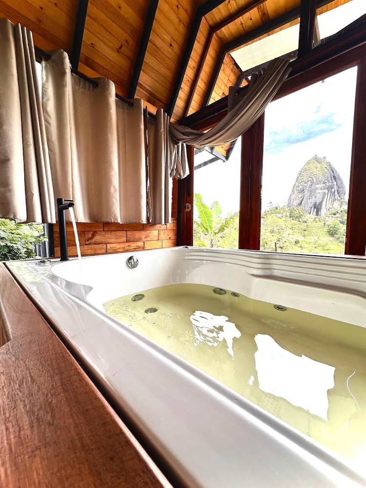 Ecoedén Glamping in Guatape, Colombia