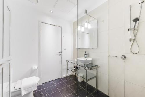 Canvas Suites On La Trobe in Melbourne, Australia