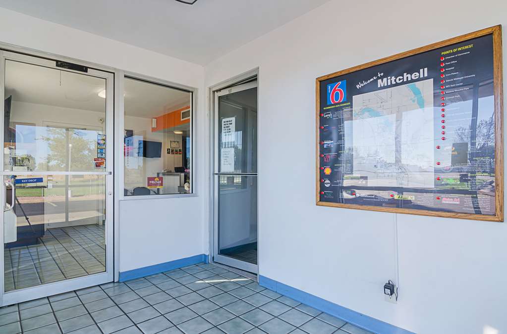 Motel 6 Mitchell SD - photo 29