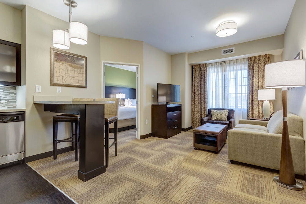 Staybridge Suites St Louis Westport an IHG Hotel - photo 3