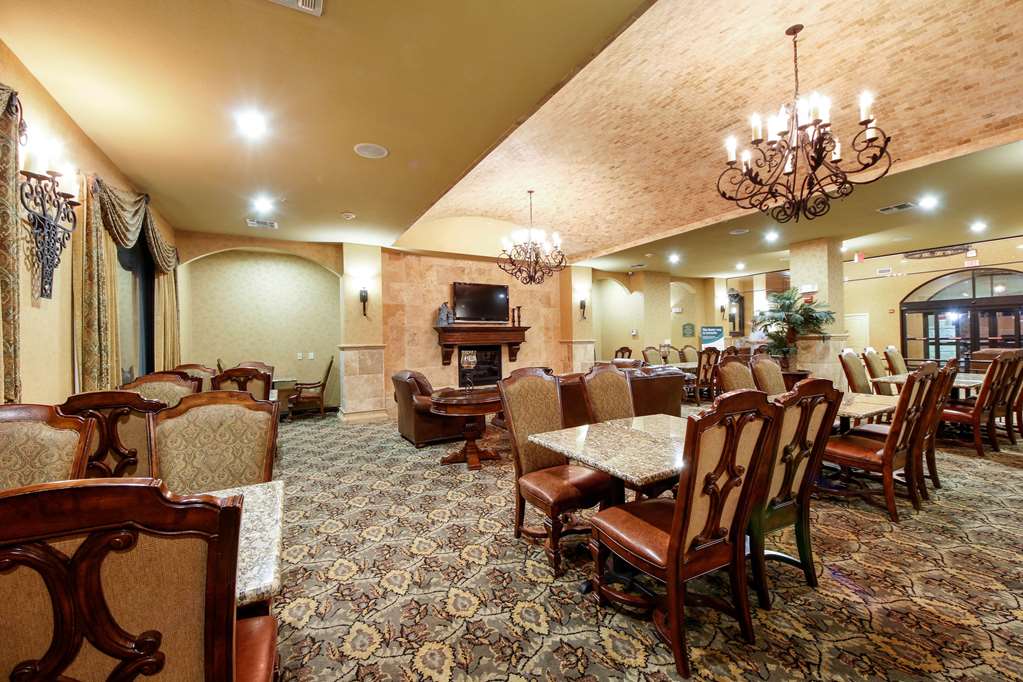 Comfort Suites Alamo Riverwalk - photo 28