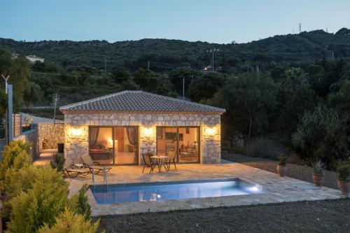 David`S Villas — 4-Star Luxury Hotel in Sikyon, Greece