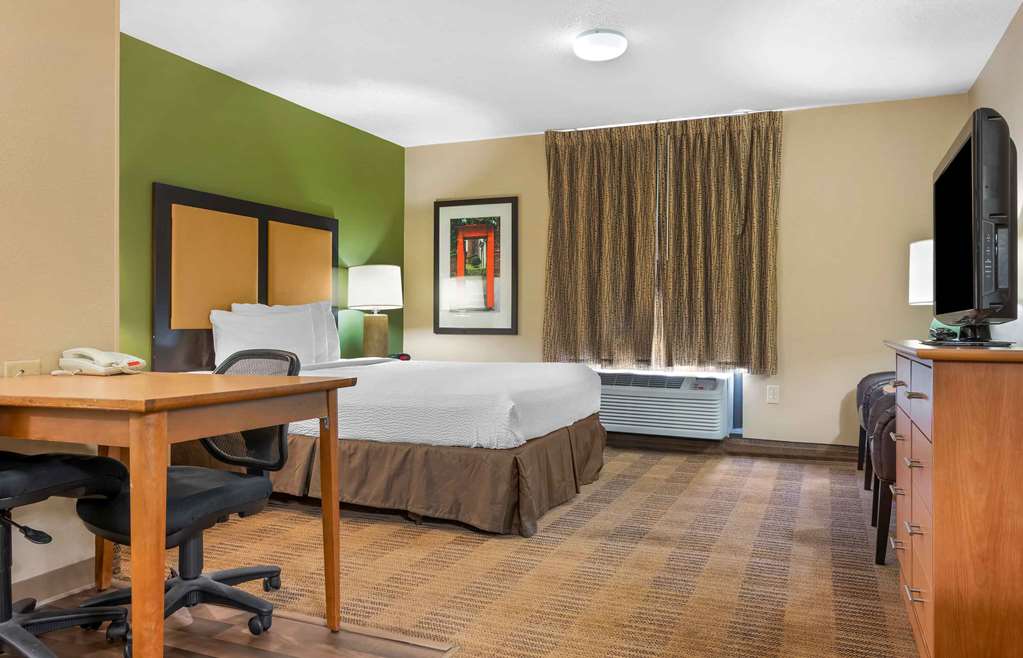 Extended Stay America Suites Pittsburgh Airport - photo 10