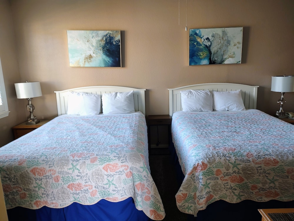 Pacific Plaza Hotel - photo 23
