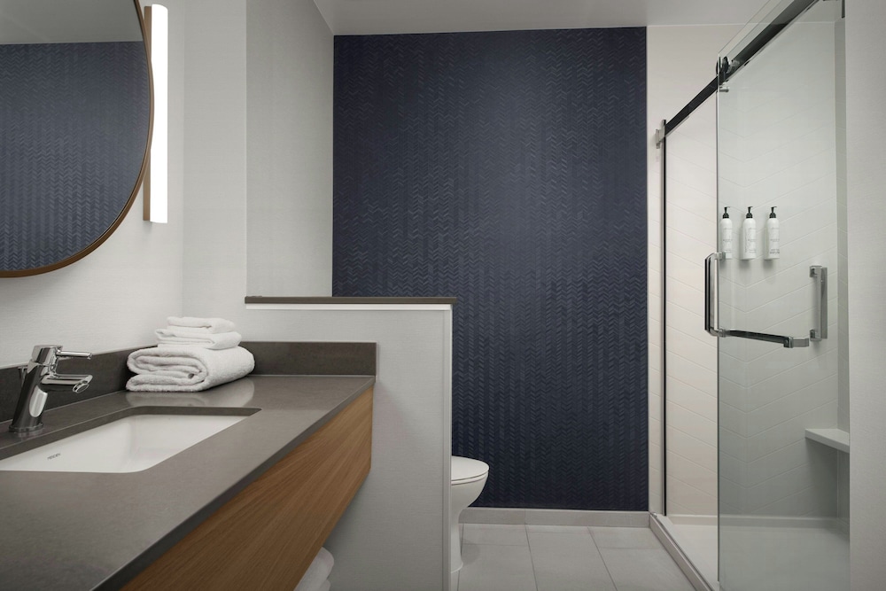 Fairfield by Marriott Inn & Suites Portland Newberg - photo 21