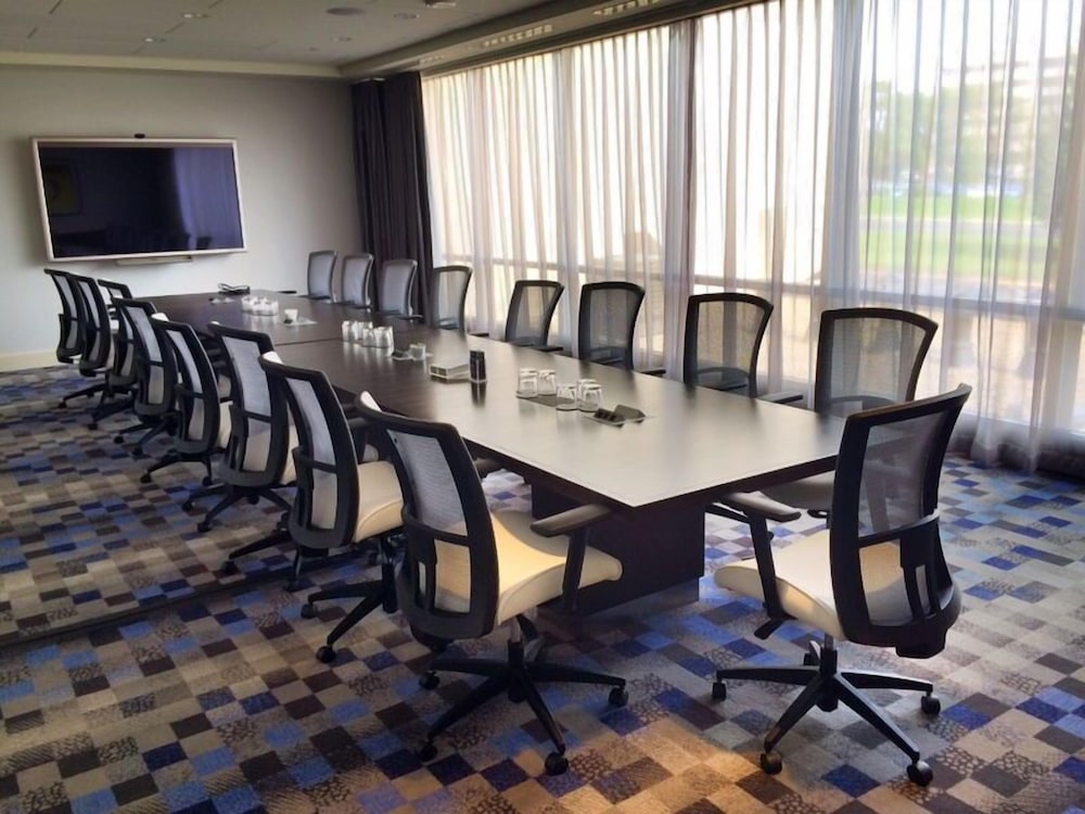 Sheraton Bloomington Hotel - photo 37