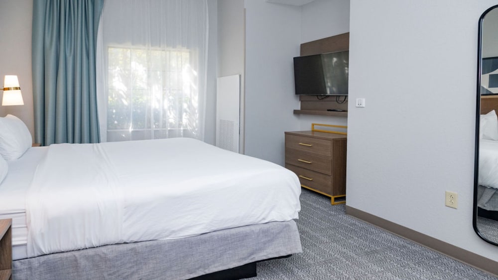 Staybridge Suites Jackson by IHG - photo 23