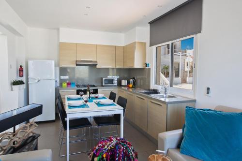 Seaview Apartment