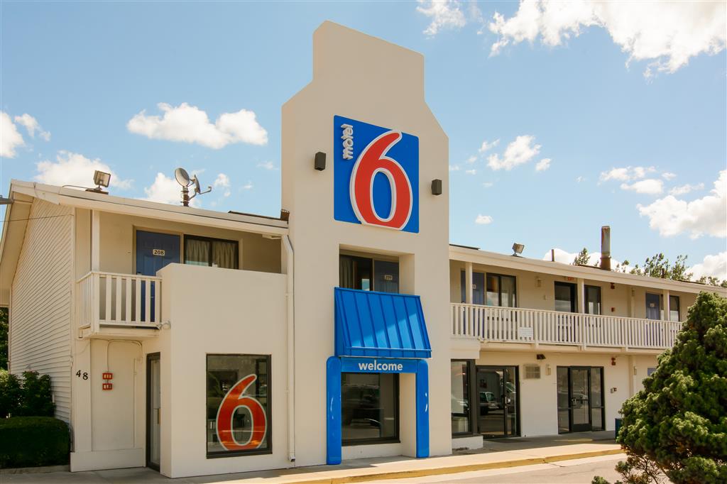 Motel 6 Leominster MA - featured photo