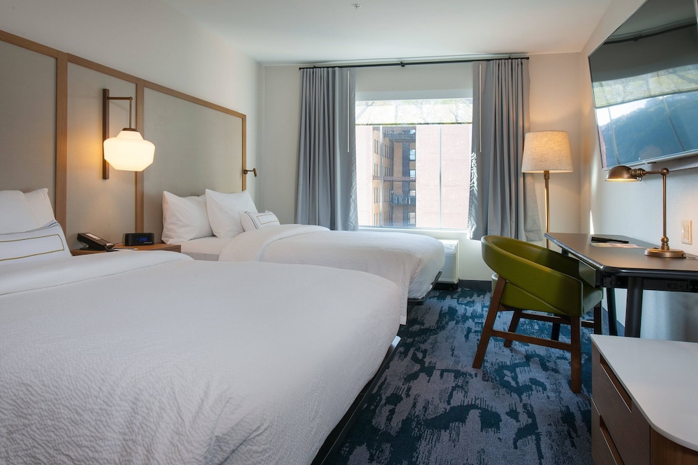 Fairfield Inn & Suites by Marriott Pittsburgh Downtown - photo 19