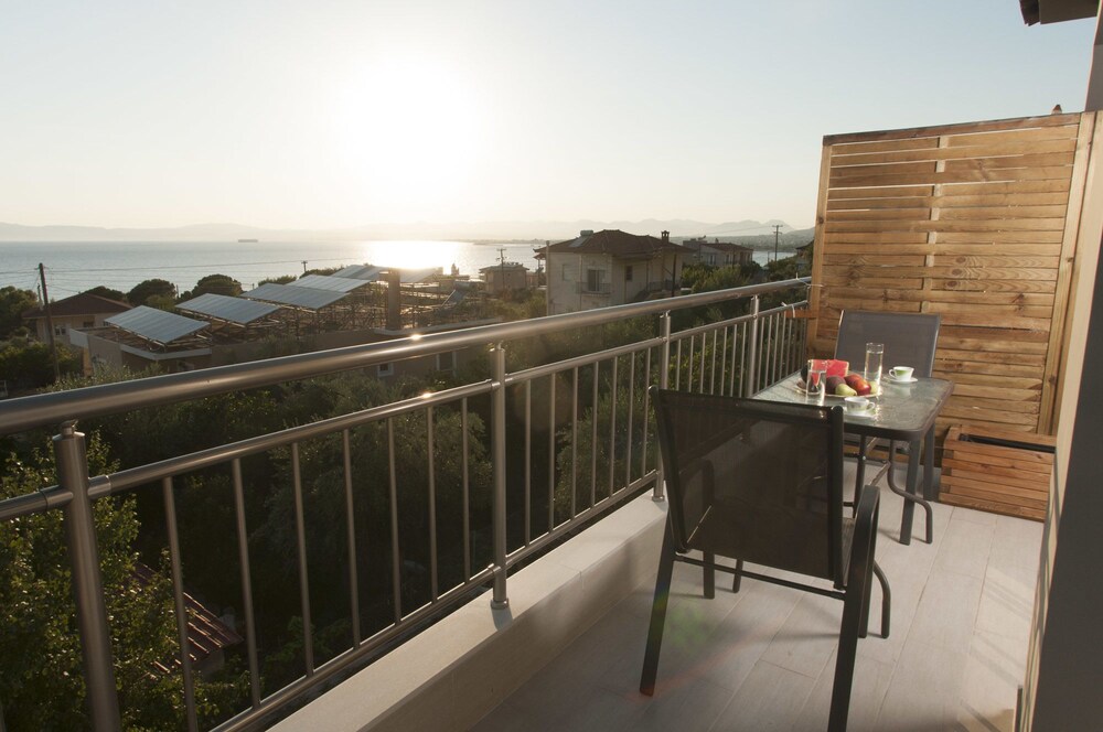 Elia & Thalassa in Kalamata, Greece