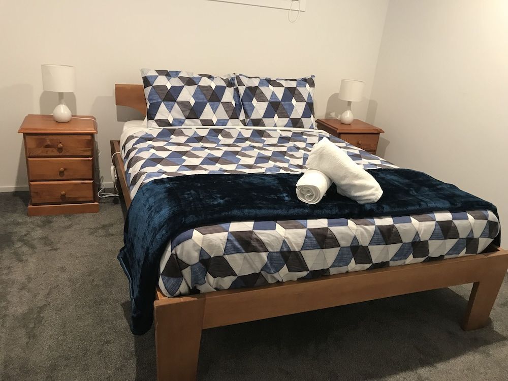 Flat White — 5-Star Luxury Hotel in Lake Tekapo, New Zealand
