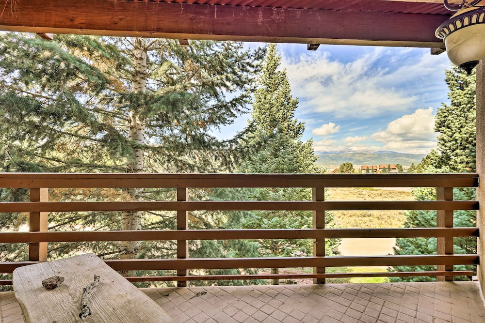 Rustic Condo with Deck Less Than 1 Mi to Angel Fire Resort - featured photo