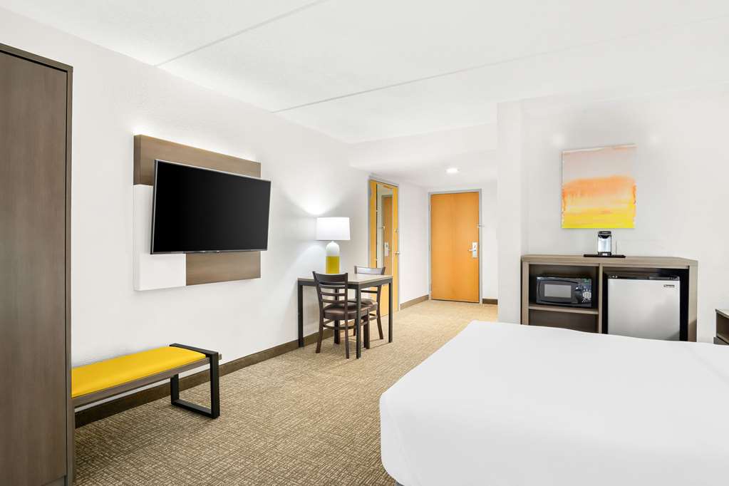 Comfort Inn Gold Coast - photo 12