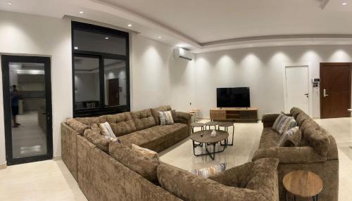 Comfy Cave Apartments كمفي كيڤ — 4-Star Luxury Hotel in Medina, Saudi Arabia