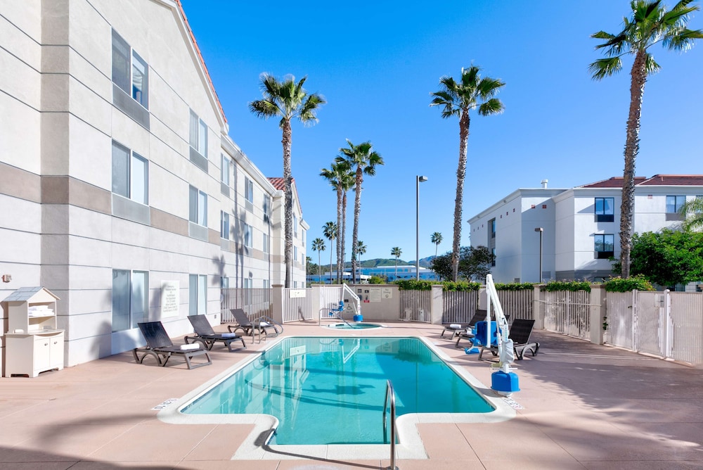 Hilton Garden Inn Irvine East Lake Forest - photo 23