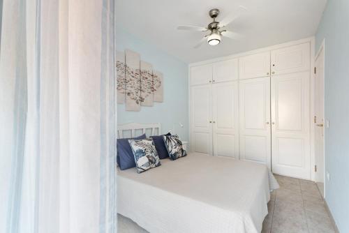 Sol Y Mar in Unknown City, Spain