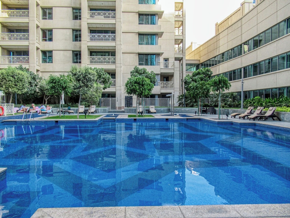29 Boulevard Tower 1 Apartment by GLOBALSTAY — 4-Star Luxury Hotel in Dubai, United Arab Emirates