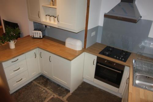 Delfryn Cottage — 4-Star Luxury Hotel in Rhayader, United Kingdom