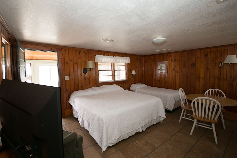 Outer Banks Motel - photo 59