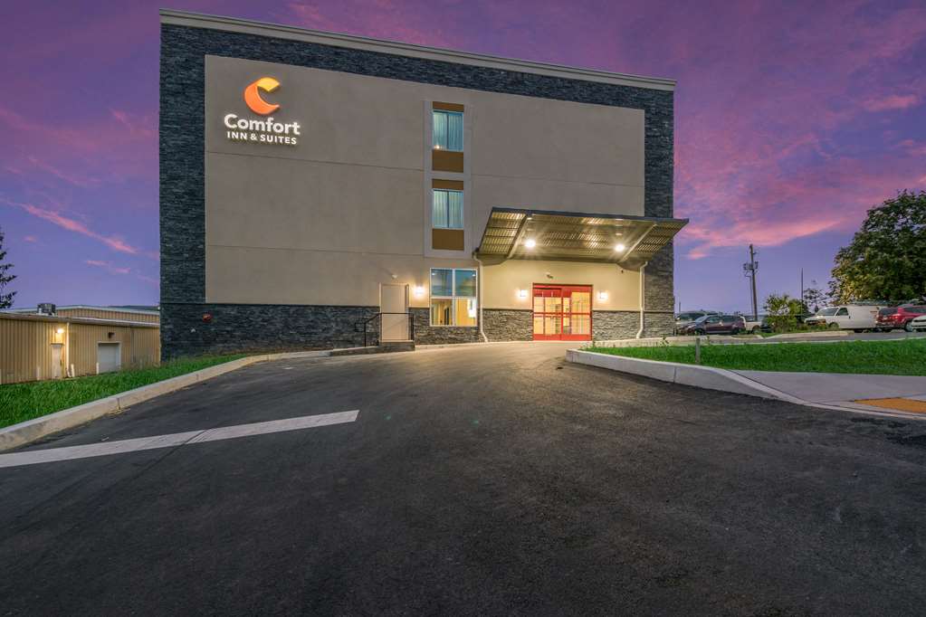 Comfort Inn & Suites Harrisburg Hershey West - photo 5