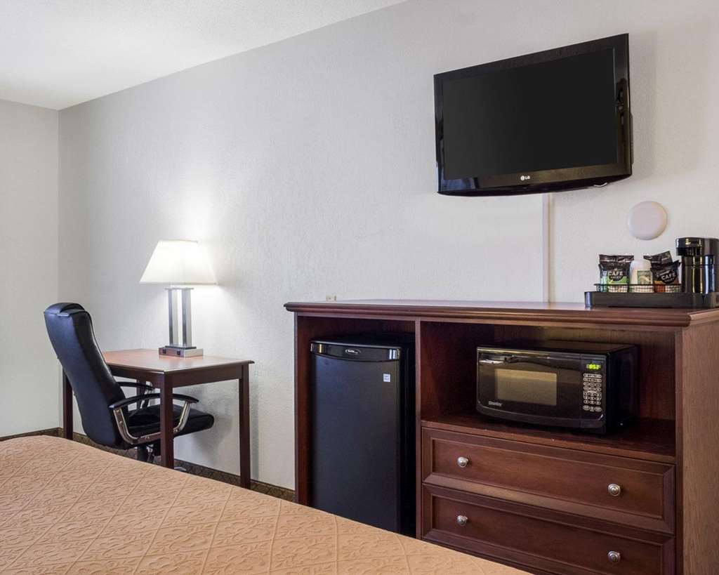 Quality Inn Oacoma Chamberlain - photo 19
