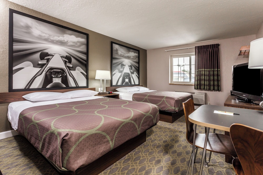 Deluxe Inn Willows - photo 10