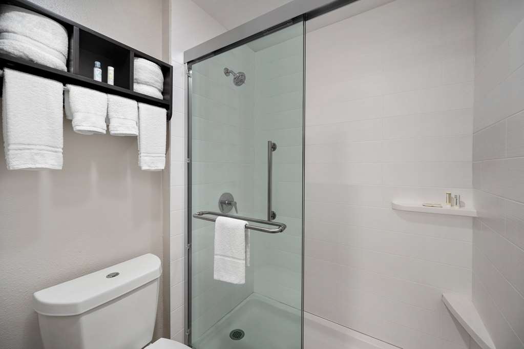 La Quinta Inn by Wyndham Columbus Dublin - photo 31