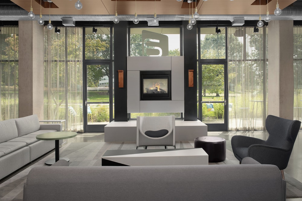 Aloft Hillsboro Beaverton - photo 2
