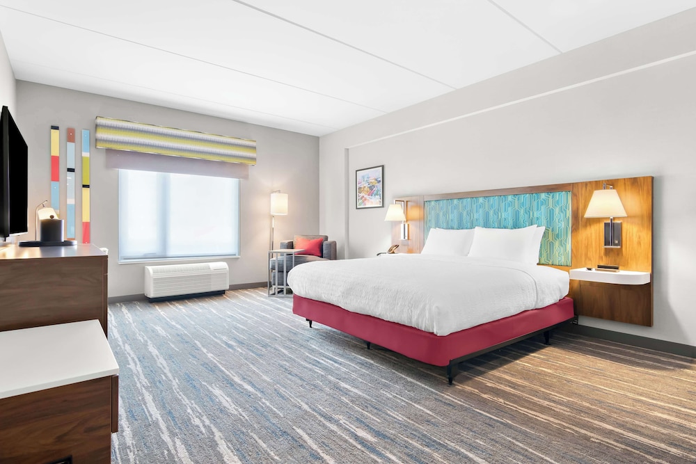 Hampton Inn & Suites by Hilton Chicago Medical District UIC - photo 9