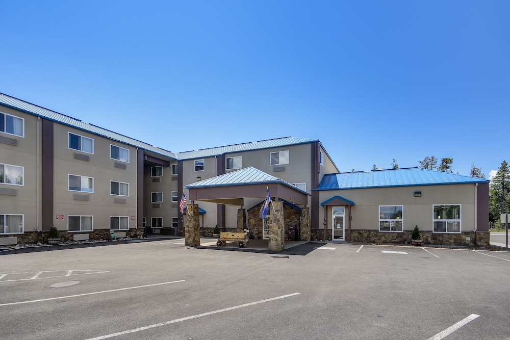 Yellowstone Westgate Hotel - photo 39