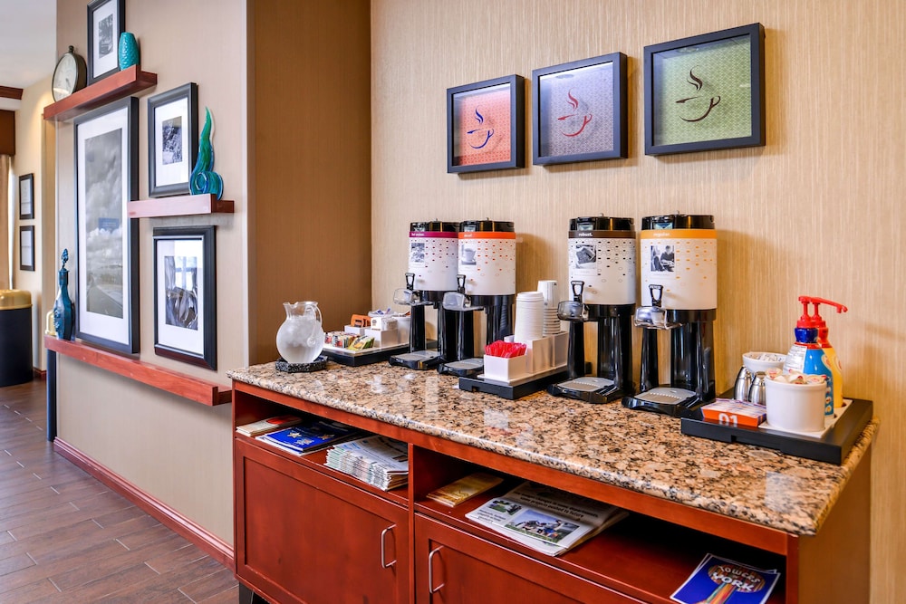 Hampton Inn York - photo 30
