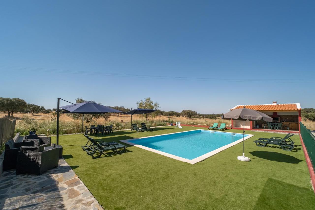 Casa da Ti Inácia Praia Azenhas D El Rey — 4-Star Luxury Hotel in Alandroal, Portugal
