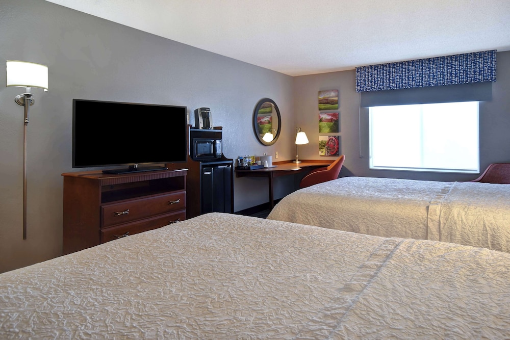 Hampton Inn Rutland - photo 25