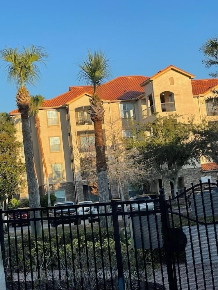 1361tt Unit 7401 Tuscana Resort 3 Bedroom Condo by RedAwning - photo 20