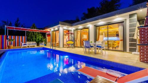 Uzumlu Village 1 Bedroom Villa — 4-Star Luxury Hotel in Kalkan, Turkey