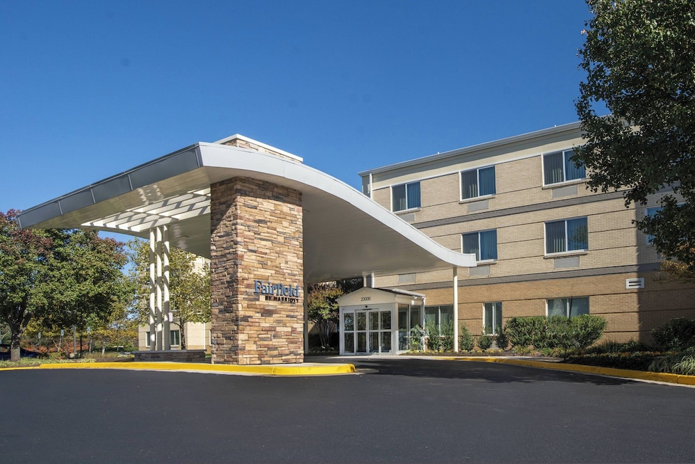 Fairfield Inn & Suites by Marriott at Dulles Airport in Sterling, United States