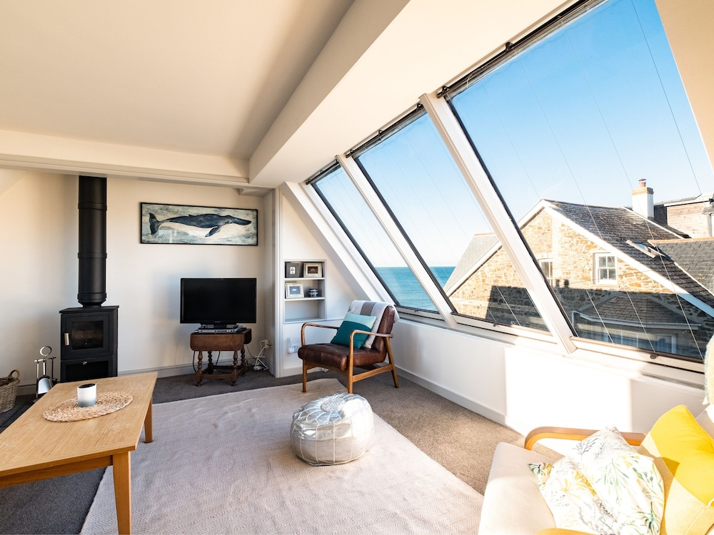The Lookout - carbon neutral hotel in Wadebridge