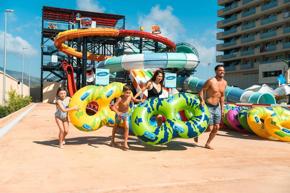 Hotel Magic Sports in Oropesa Del Mar, Spain