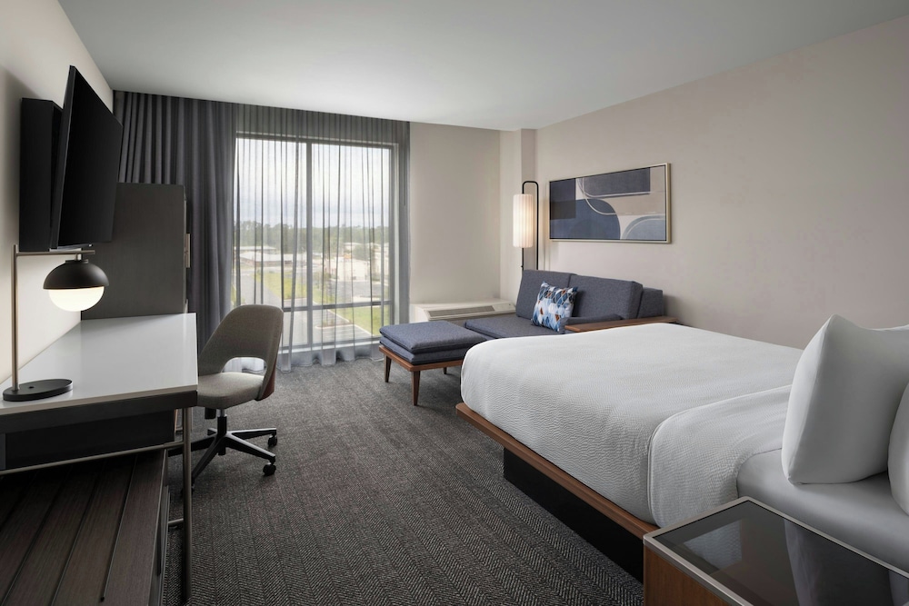 Courtyard by Marriott Lake City - photo 30