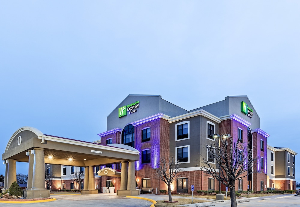 Holiday Inn Express Hotel & Suites GUYMON an IHG Hotel - featured photo