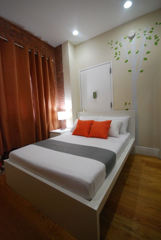 Broadway Suite NY - photo 11