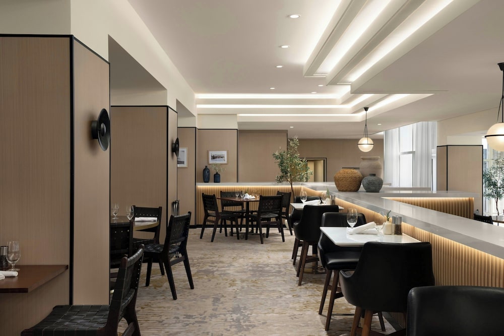 Sheraton Universal Hotel - photo 85