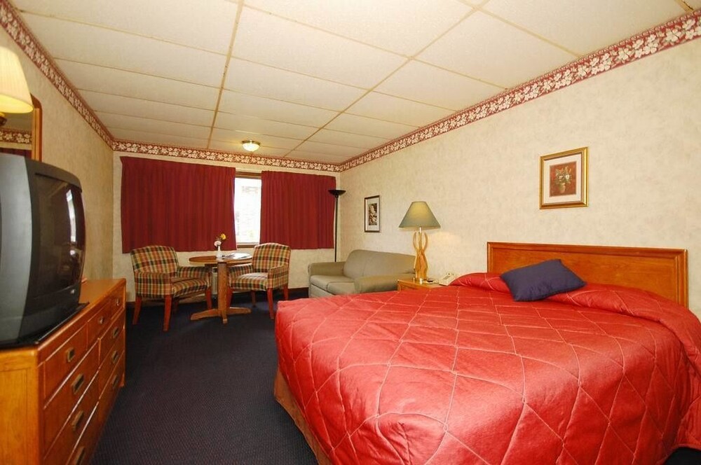 Hilltop Inn of Vermont - photo 10