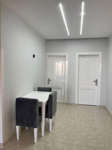 Royal Nile Villas Luxury Nile View Apartment 2