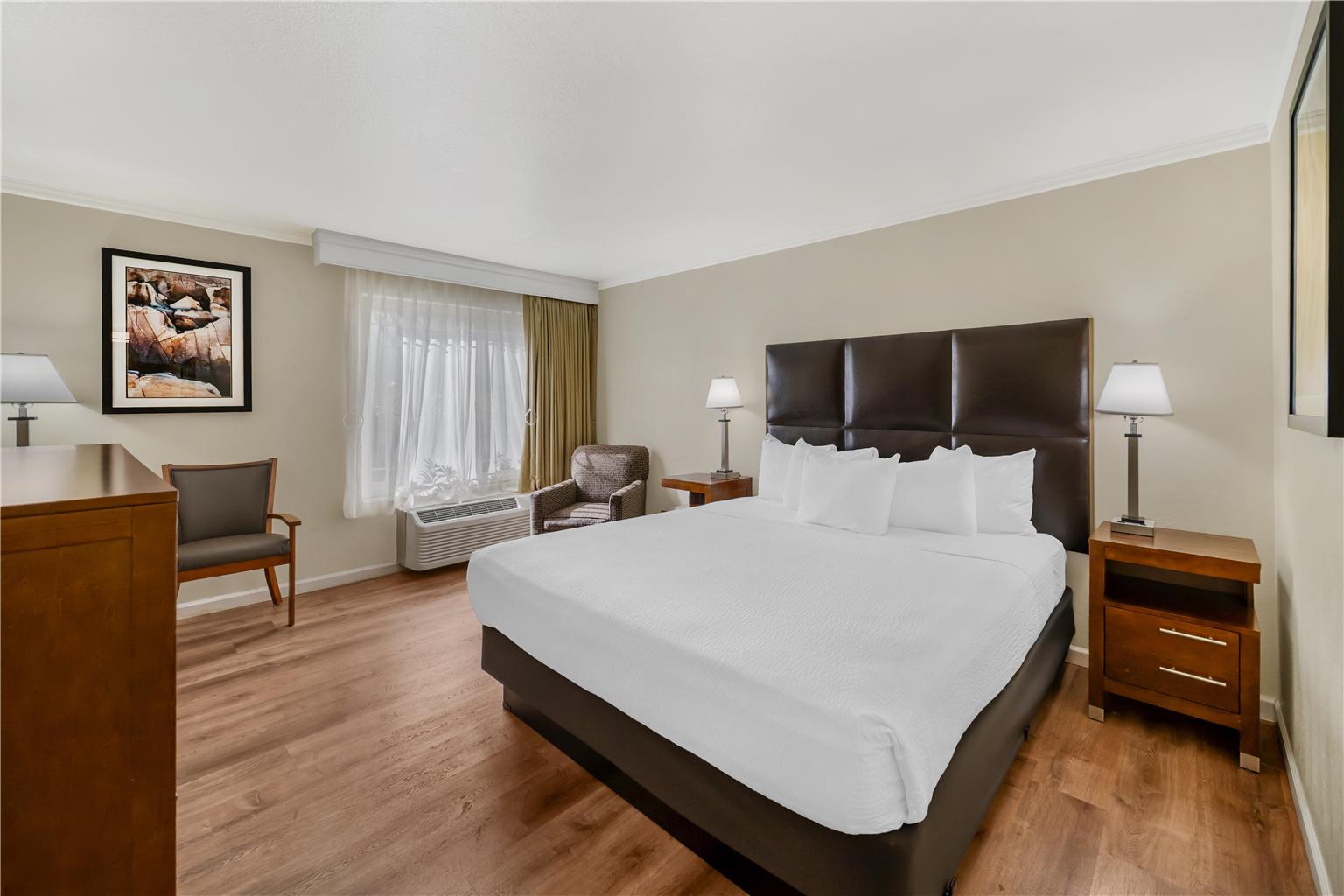 Best Western Plus Northwoods Inn - photo 18