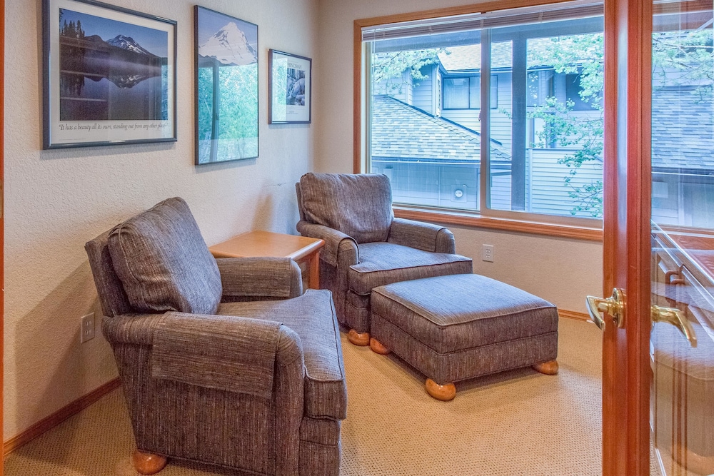 White Elm 30 - photo 12