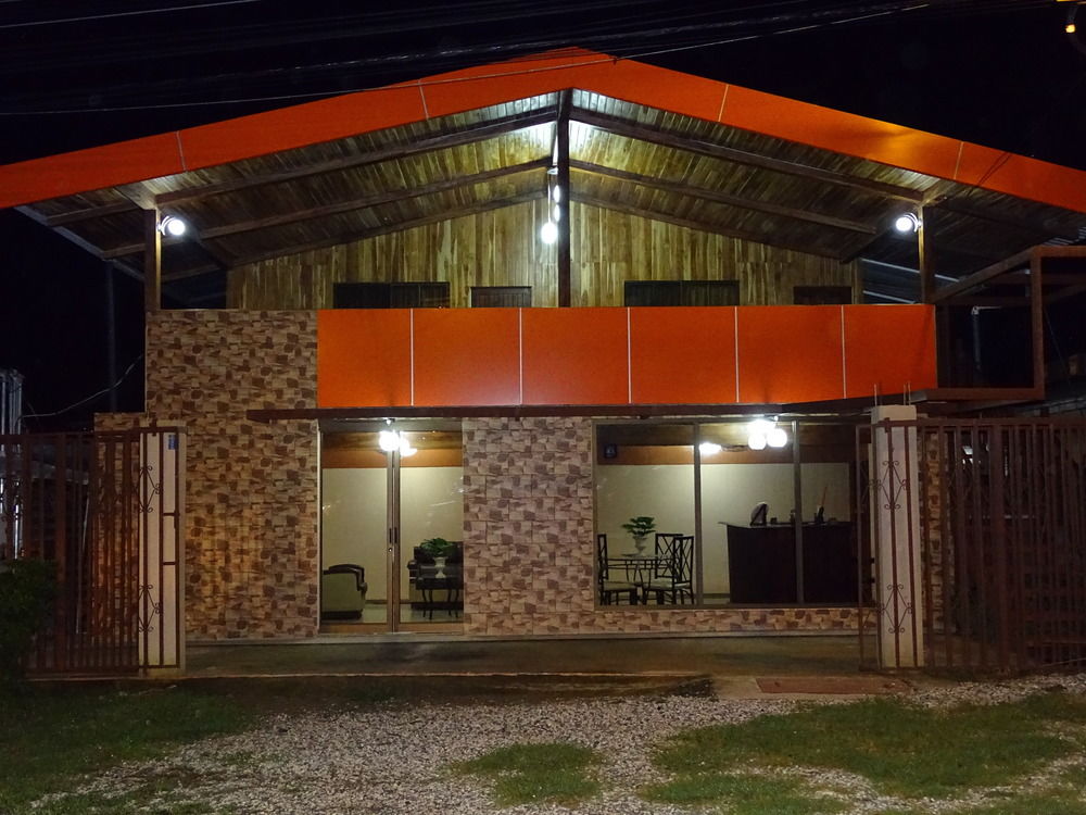 Hotel El Teca in Puntarenas, Costa Rica